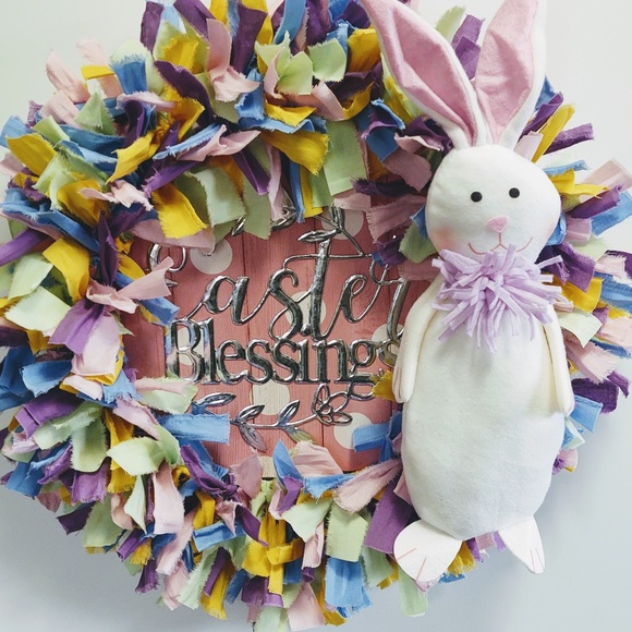 HANDCRAFTED DECOR EASTER BLESSINGS WHITE BUNNY PASTEL FABRIC RAG WREATH 18" - Picture 9 of 9